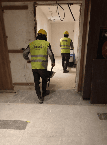 şantiye temizlik firmaları elemanı
